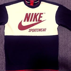NIKE MEN'S NIKE SPORTWEAR T-SHIRT SIZE SMALL